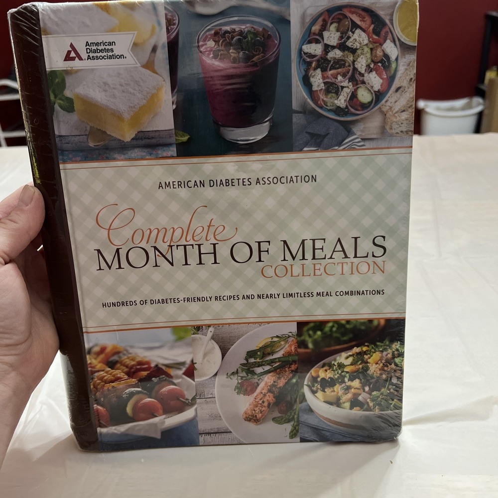 Complete Month of Meals Collection : Hundreds of Diabetes-Friendly Recipes...